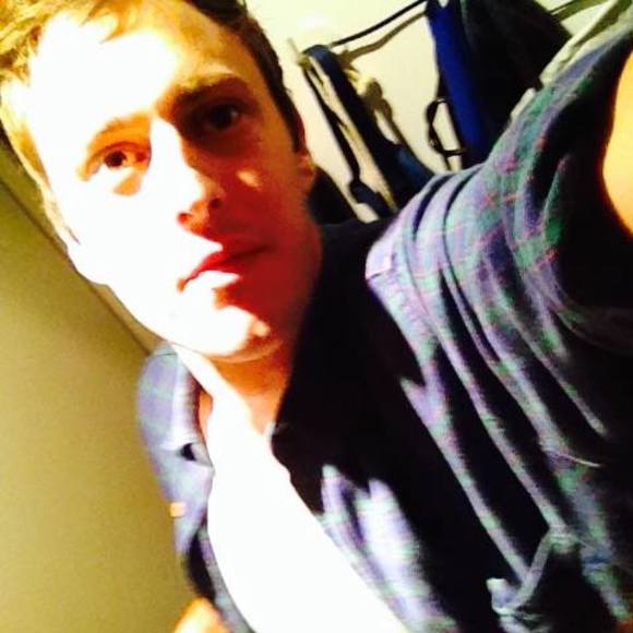 Meet your Posher, Michaël - Picture 1 of 1